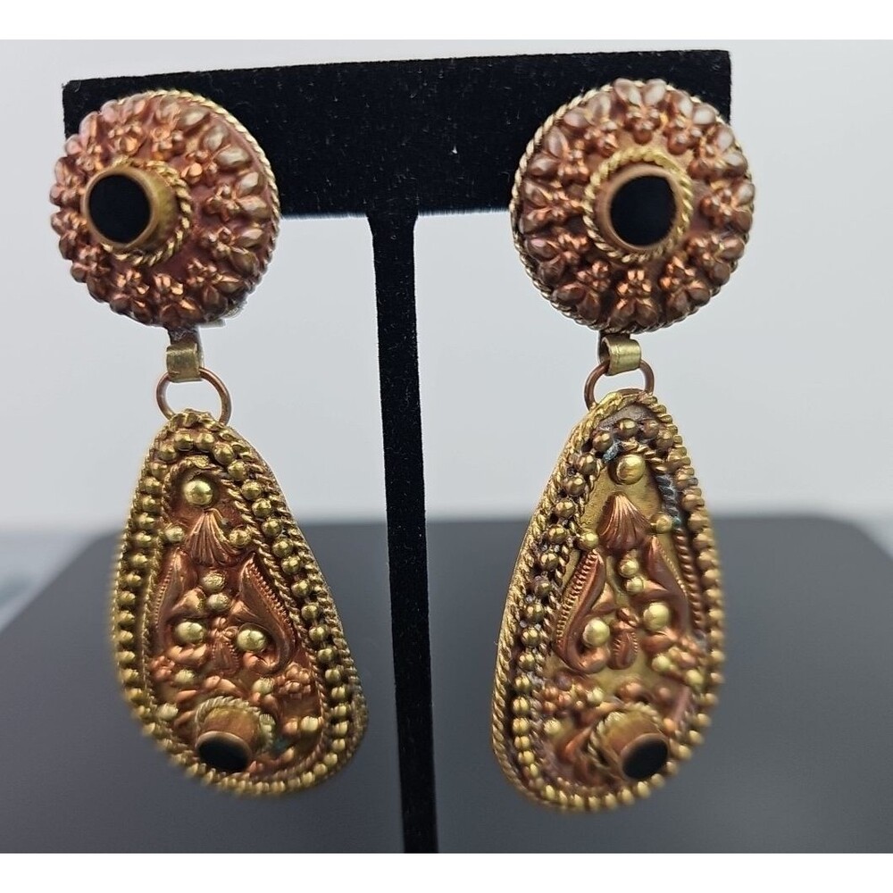 Vintage Teardrop Earrings Clip Antiqued Bronze Copper Tone Metal 3 in Ornate